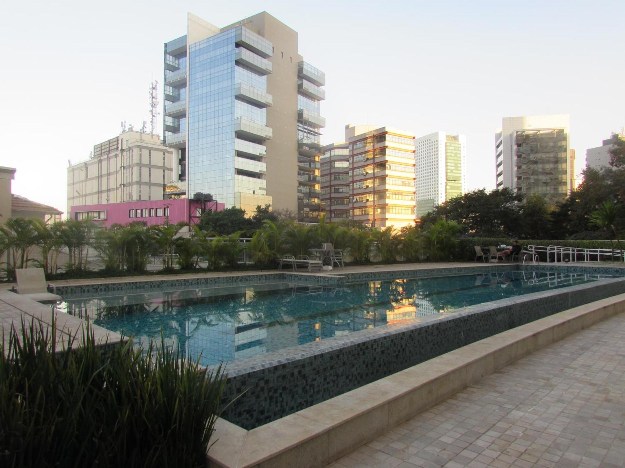 Thera Pinheiros-Sp Brazil Сао Паоло Екстериор снимка